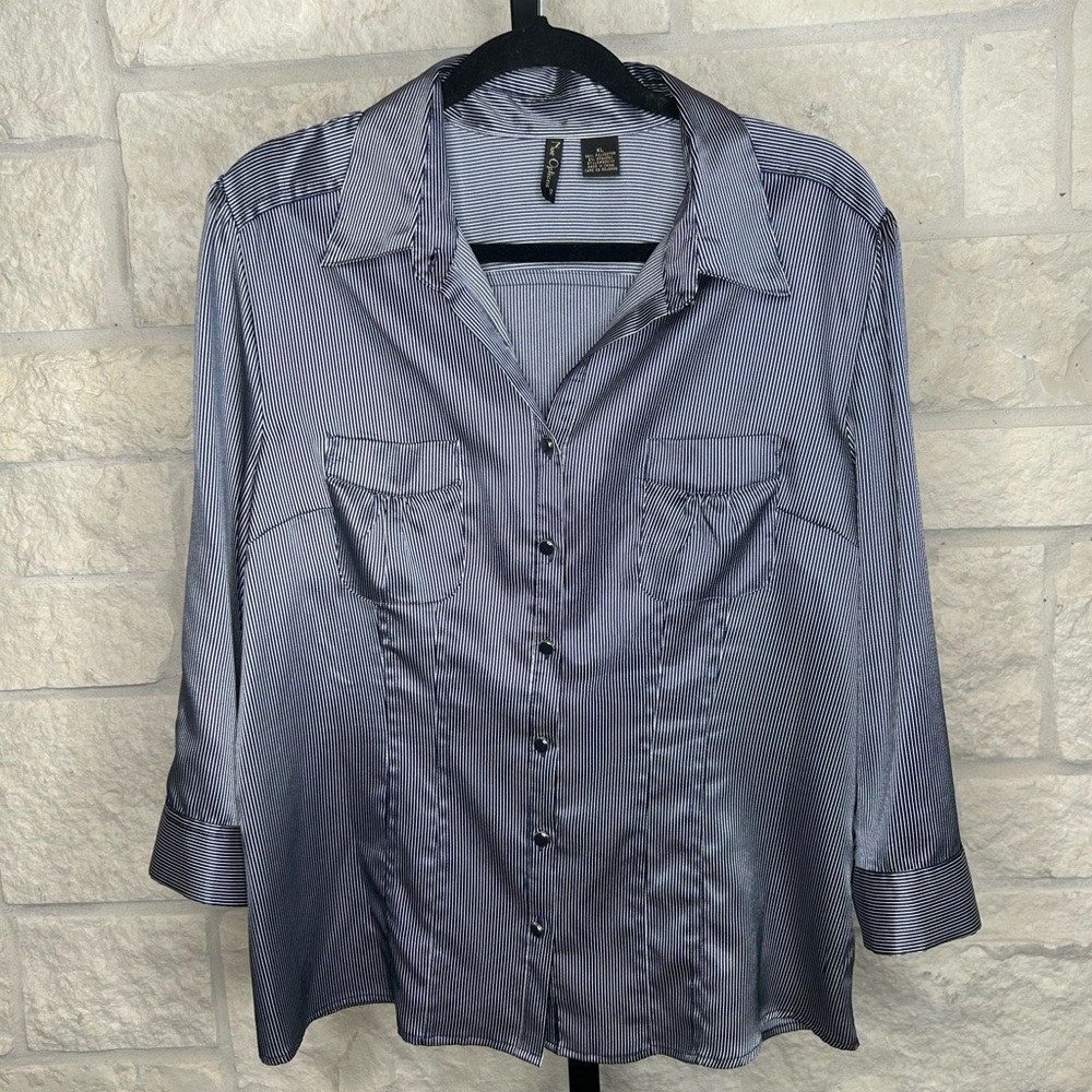 Nue Options Blouse XL Navy and Silver Stripes